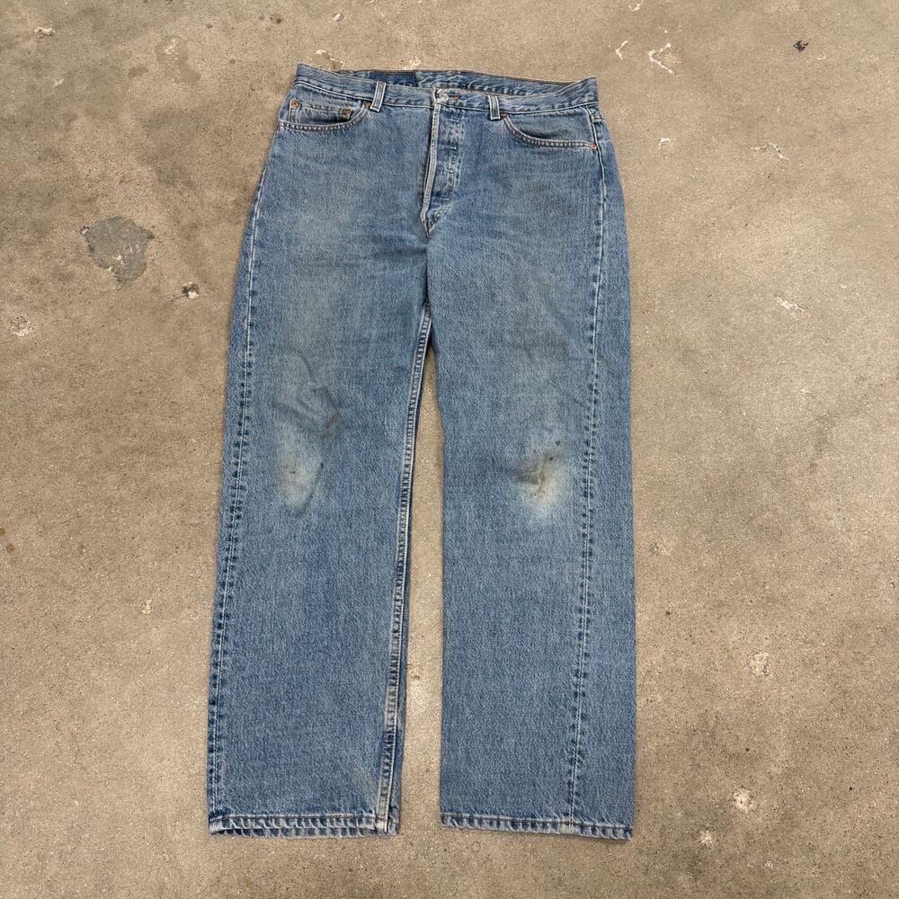 Vintage 90s Levis 501 Button Fly Straight Leg Jeans 34x29(36x30) USA Blue